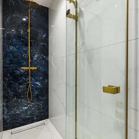 아파트 Mm Pilice *